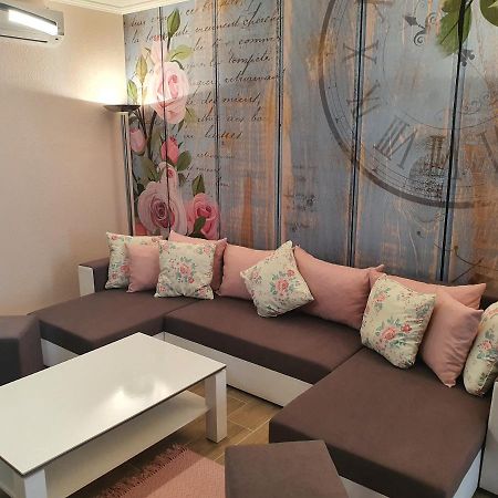 Flower Apartment Heviz Bagian luar foto