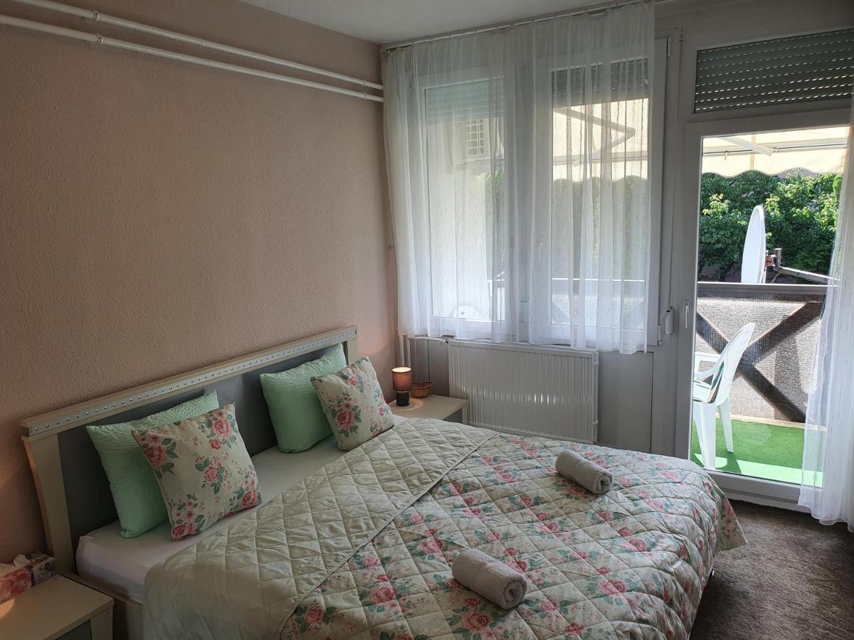 Flower Apartment Heviz Bagian luar foto