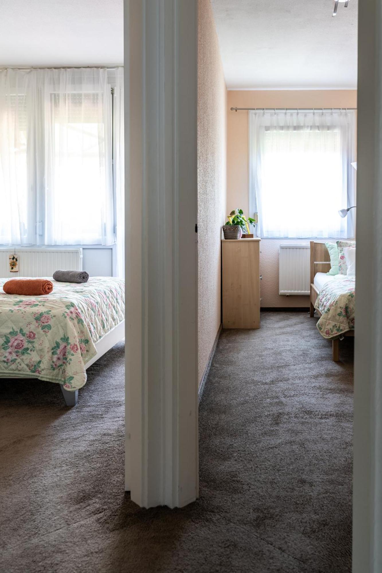Flower Apartment Heviz Bagian luar foto