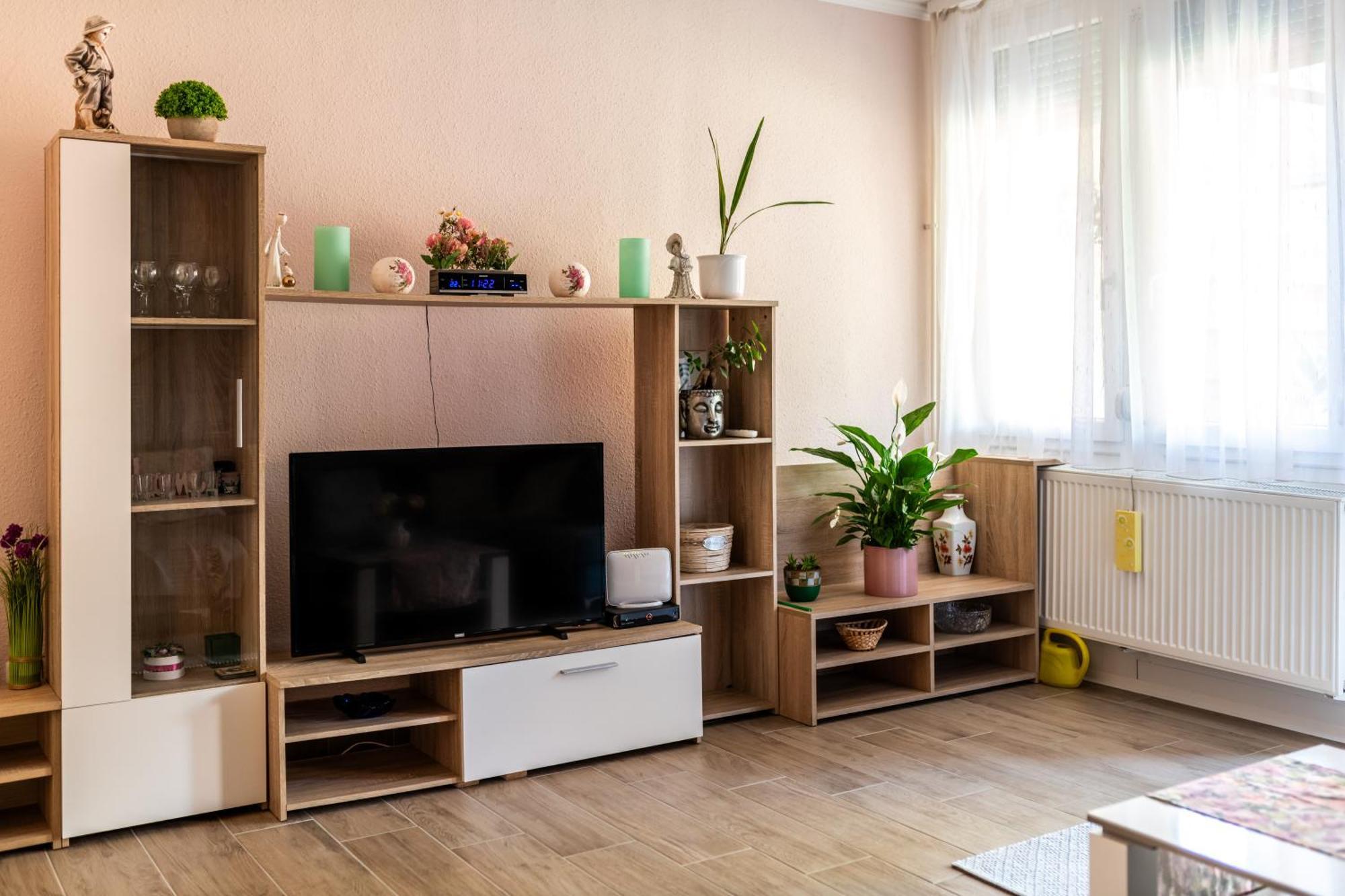 Flower Apartment Heviz Bagian luar foto