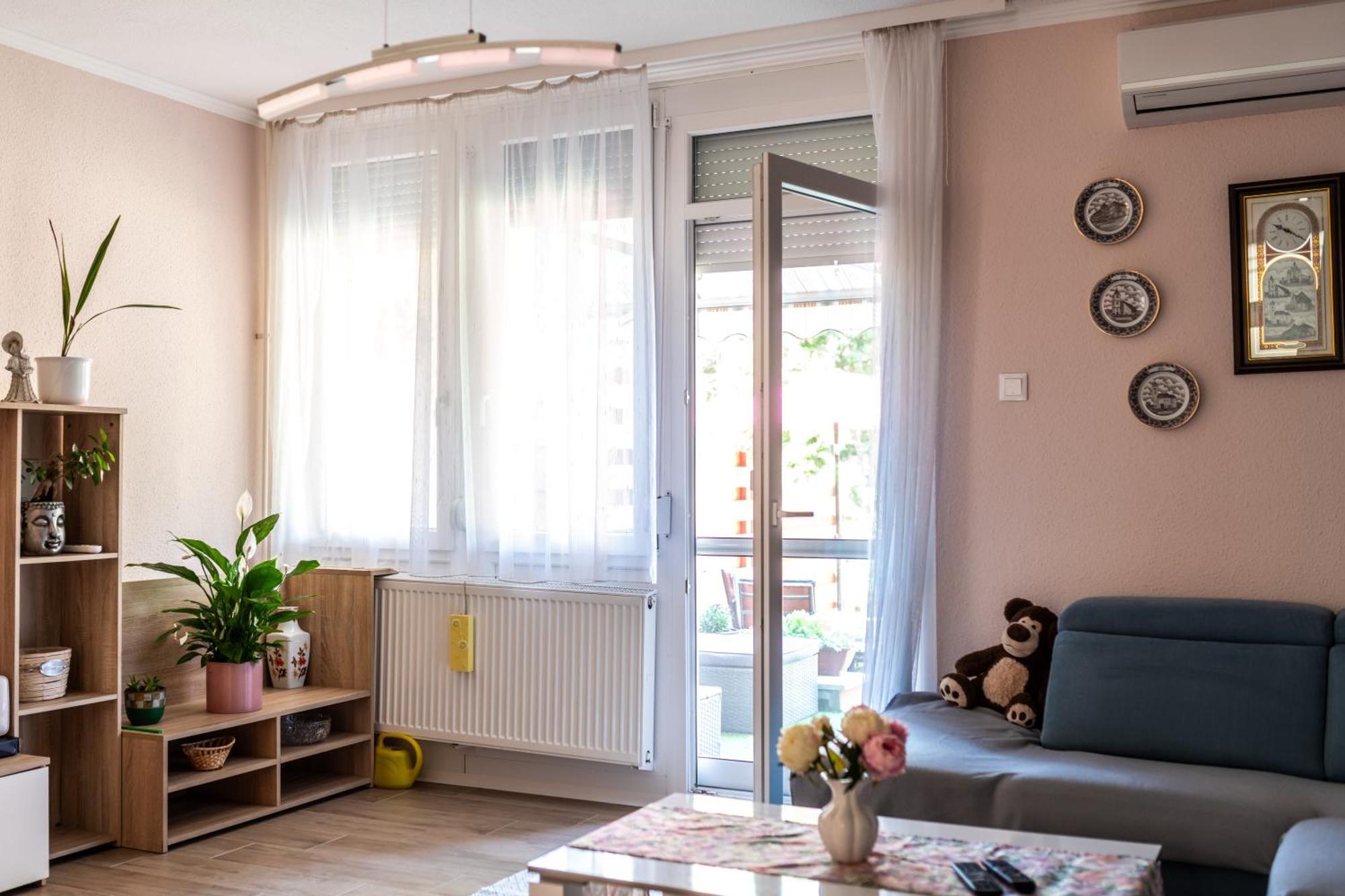Flower Apartment Heviz Bagian luar foto
